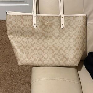 Coach Large City Tote-Reversible